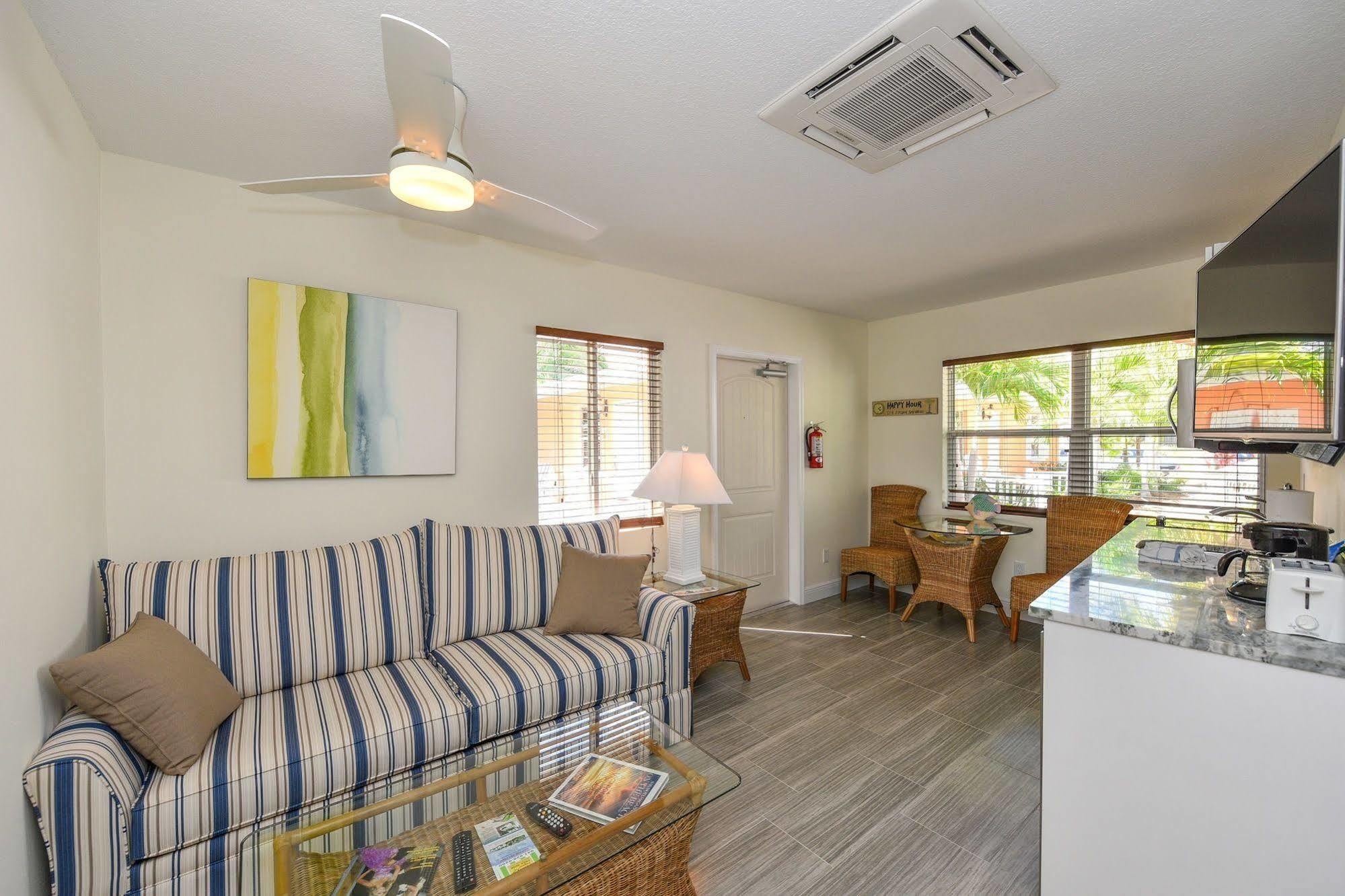 Siesta Key Beachside Villas サラソータ エクステリア 写真