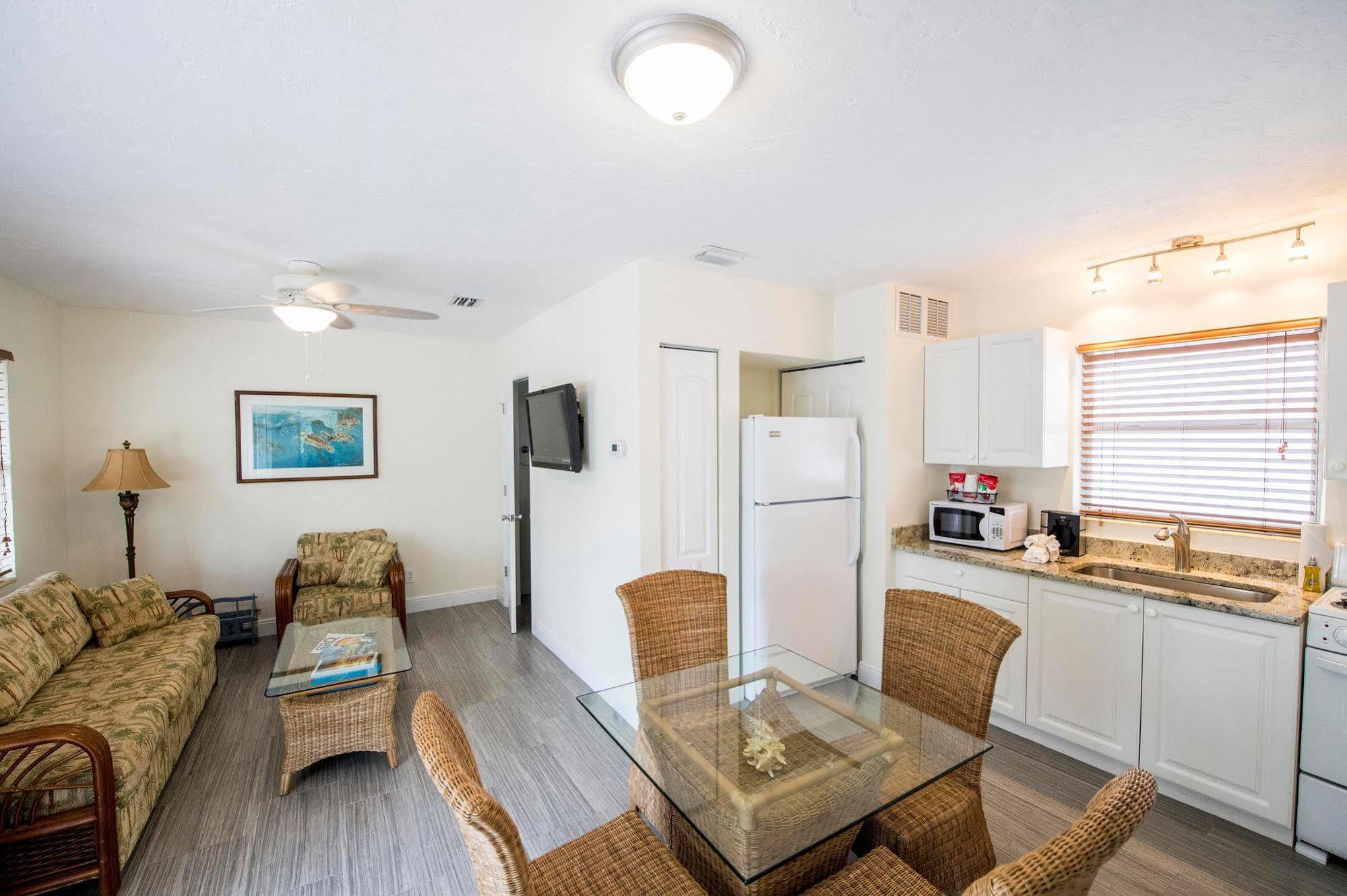 Siesta Key Beachside Villas サラソータ エクステリア 写真
